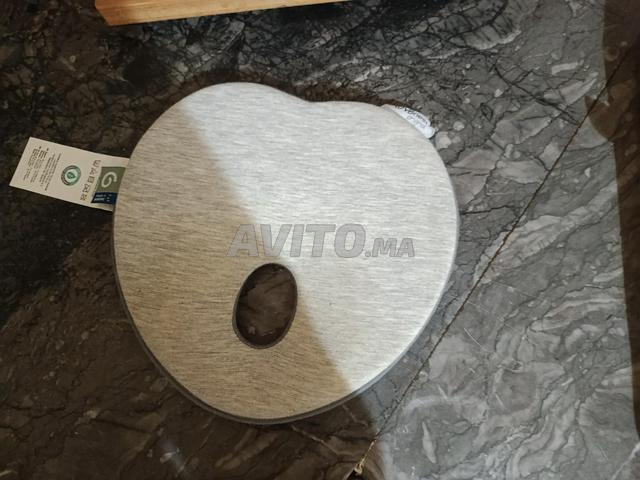 Oreiller pour bébé pour éviter l'aplatissement de la tête - 2