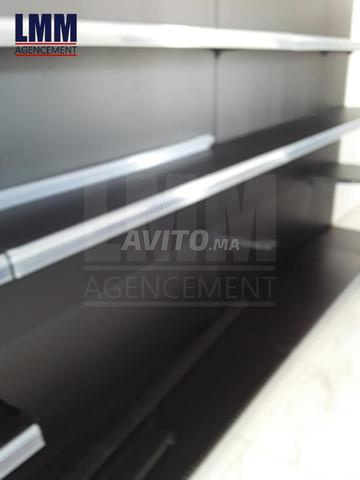 Rayonnages métalliques professionnels pour magasin - 2