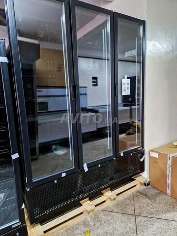 Vitrine Réfrigérée Professionnelle 3 Portes - 2