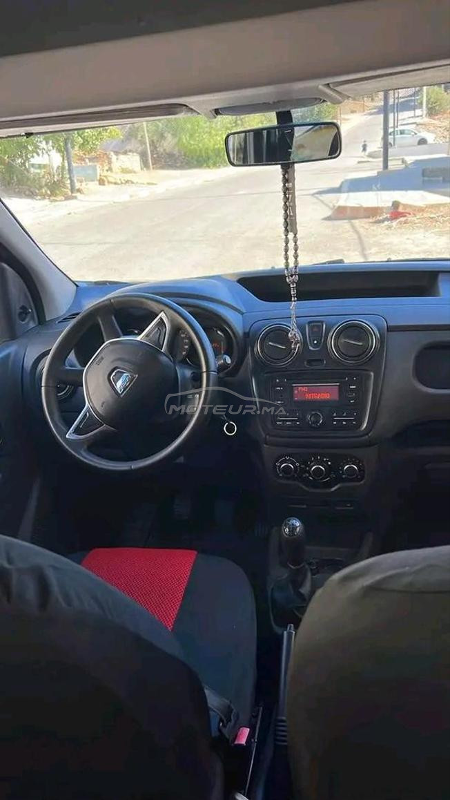 سيارة دوكير للبيع 