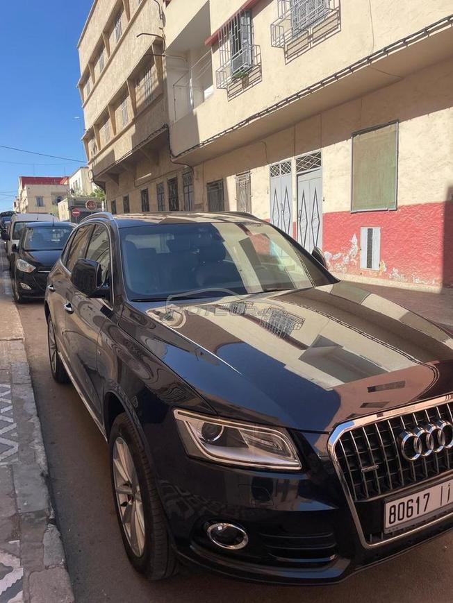 AUDI 
