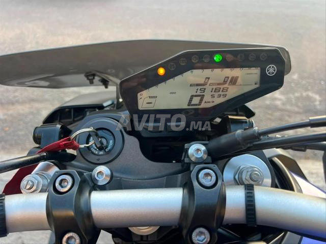 YAMAHA MT09 2020 Dédouanée 2025 CANADA ÉTAT NEUF - 2