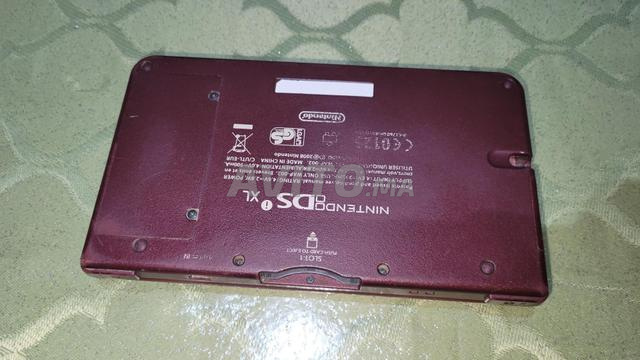 Nintendo DSi XL - 2