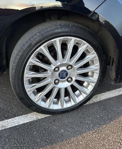 Ford Fiesta Titanium - 2