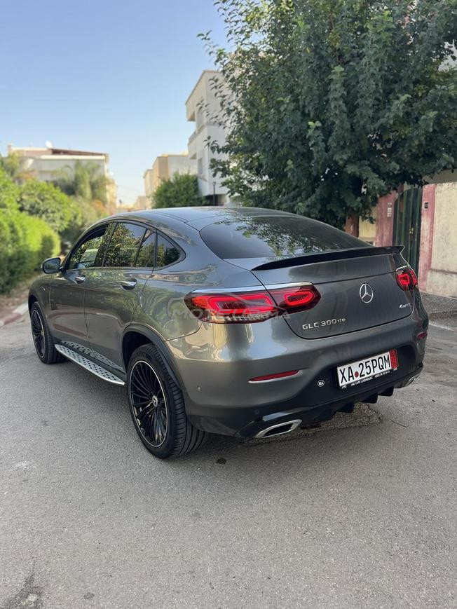 MERCEDES GLC 300DE