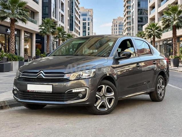 Je mets en vente Citroën C-Elysée 2024 excellente