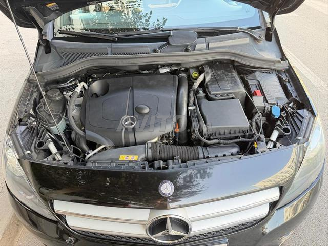 Belle Mercedes B180 - 2012 - 2