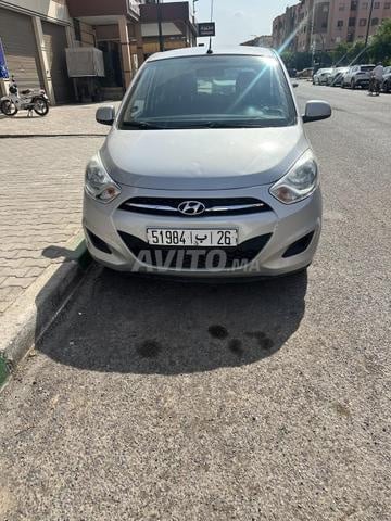 Hyundai i10 Essence Automatique 2017 à Marrakech - 2