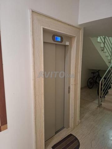 Appartement à louer 108 m² à Temara Wifak - 2