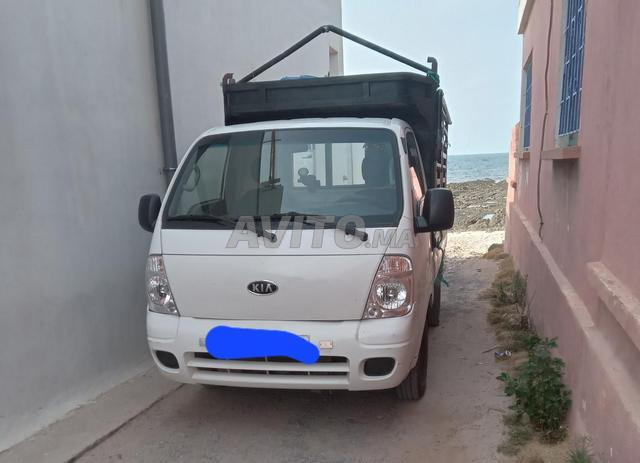 كيا k2700