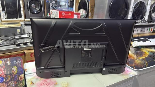 Smart TV ANDERO - 2