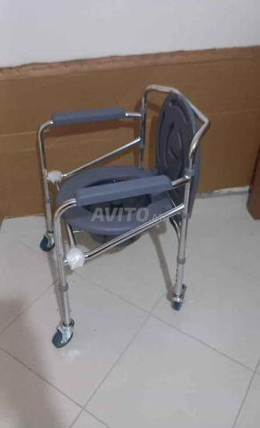 Toilettes mobiles en inox - 2