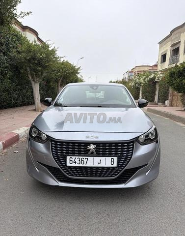 Peugeot 208 Diesel Manuelle 2024 à El Jadida - 2