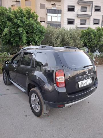 Dacia Duster 2018 Diesel Automatique 160 000 km - 2