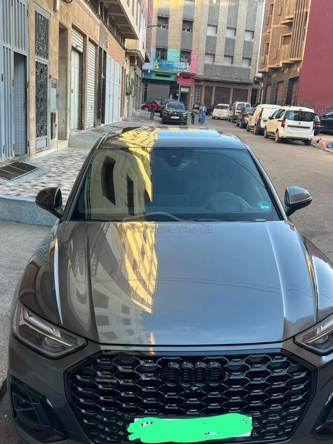 سيارة بحلة جيدة كولشي جديد ونقي استعمال ممتاز 
