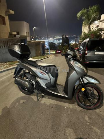 SH 300i smart - 2