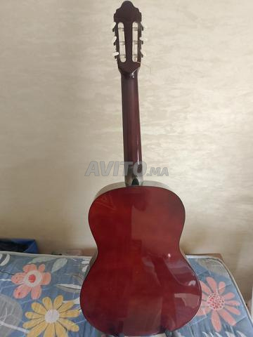 جيتار فالنسيا - 2