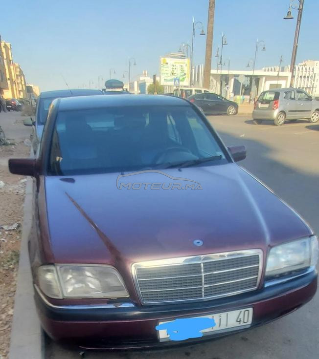 Mercedes Benz 220 1996