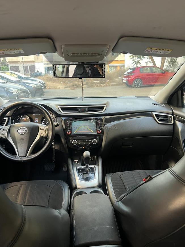 nisssn Qashqai automatique 