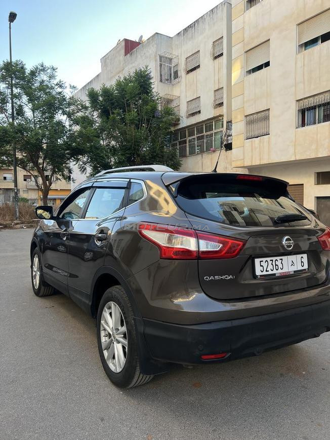 nisssn Qashqai automatique 