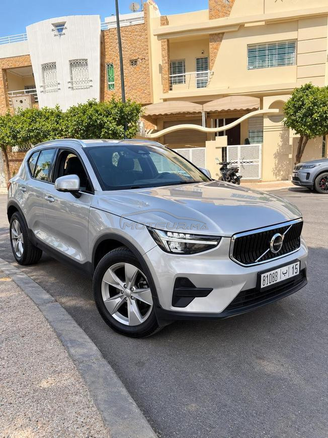 Volvo XC40 B3 2025 micro hybride 1 ère main 
