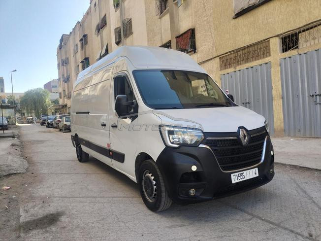 Renault master 2021 lamlih 80 km