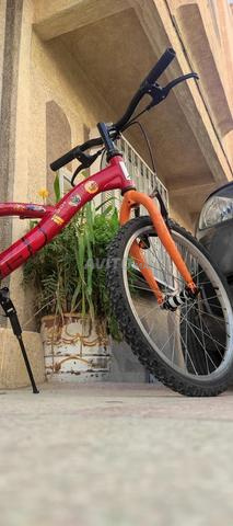 Vélo rouge enfant - 2