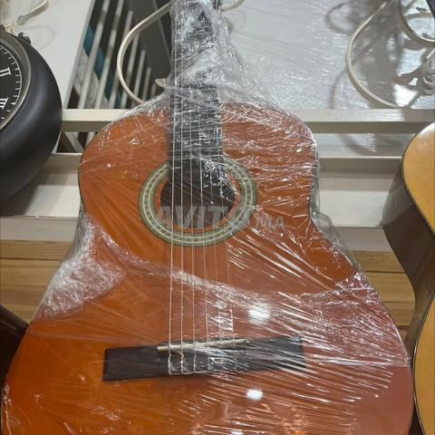 Guitare à vendre - 2