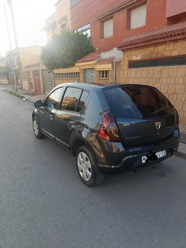 beni yekhelf 