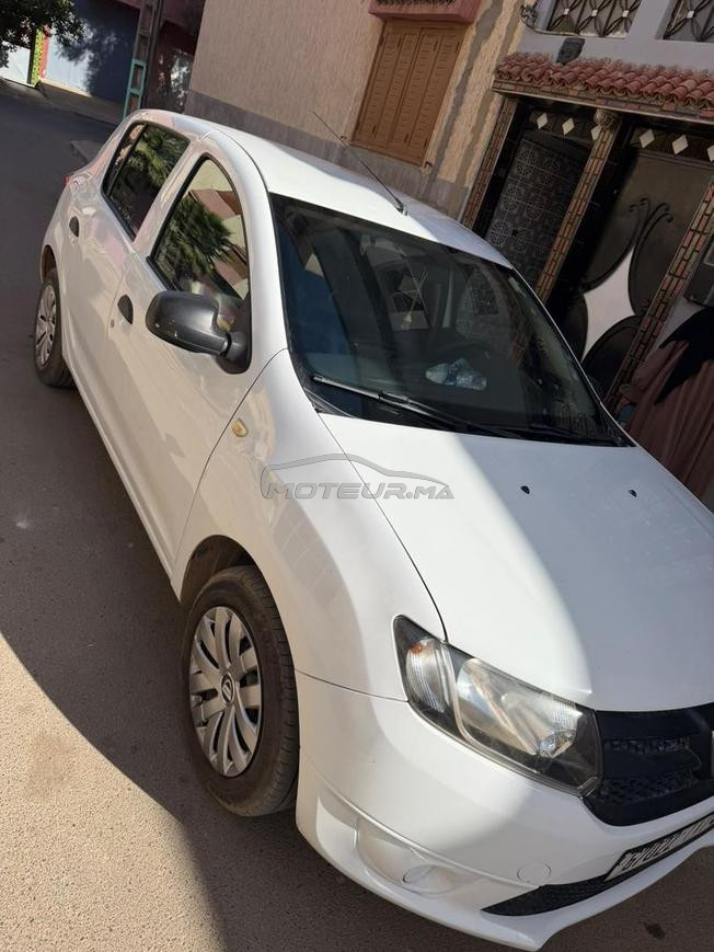 je met en vente dacia sandero M2016