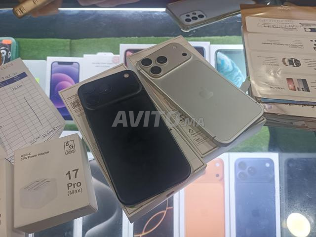 Iphone 18 Pro Max SILVER neuf, chargeur, coque - 2