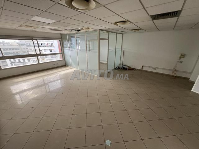 Bureau de 104 m² climatisé à louer Centre-ville - 2