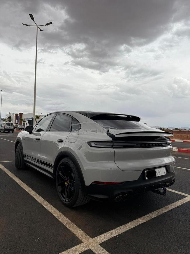 Porsche Cayenne 2025