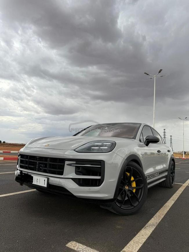 Porsche Cayenne coupé hybride 