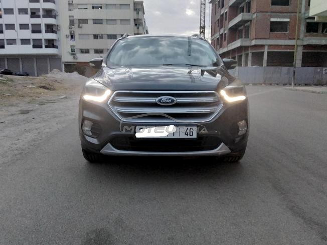 KUGA AUTOMATIQUE 2017 EXCELLENTE ÉTAT 