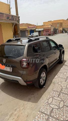 Dacia Duster Diesel Manuelle 2020 à Outat El Haj - 2