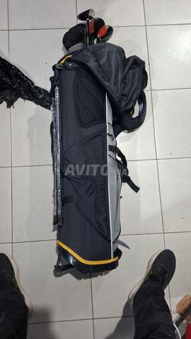 Sac de golf la marque Wilson très bon état