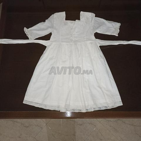 Robe blanche pour enfant - 2