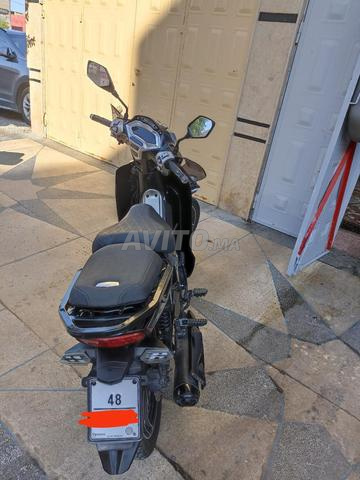 33 moto neuve