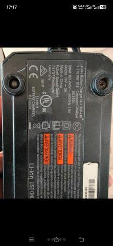 chargeur bosch - 2