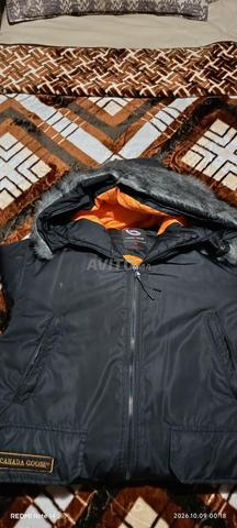 Vends doudoune Canada Goose Ghost Tail L