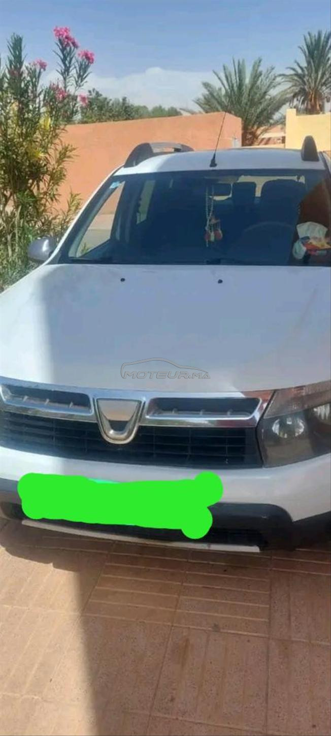 سيارة دوستر للبيع 