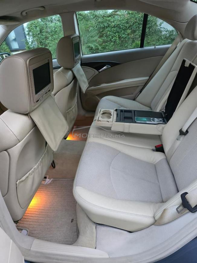 Mercedes-Benz E220 2003 - 2012