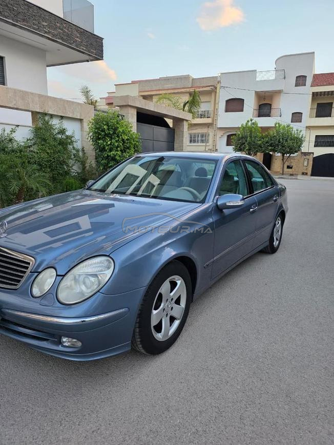 Mercedes-Benz E220 2003 - 2012