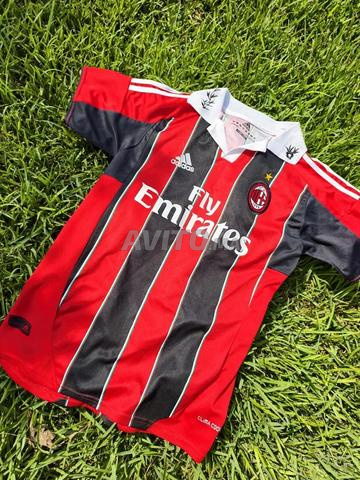 Vente de maillots d'équipes de football