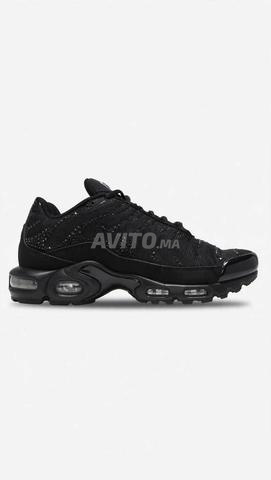 Chaussure neuve qui brille comme un diamant - 2