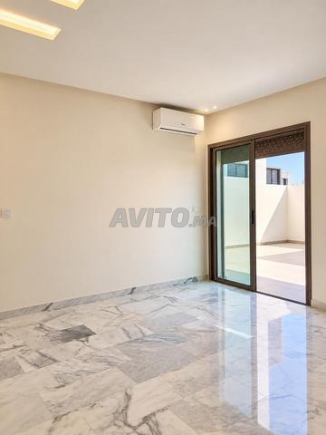 Appartement neuf vide 50 m² avec terrasse 20 m² - 2