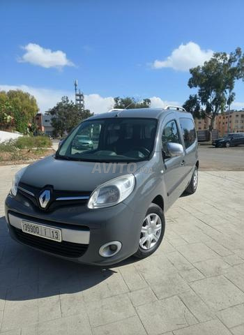 Renault Kangoo Diesel Manuelle 2015 à Casablanca - 2