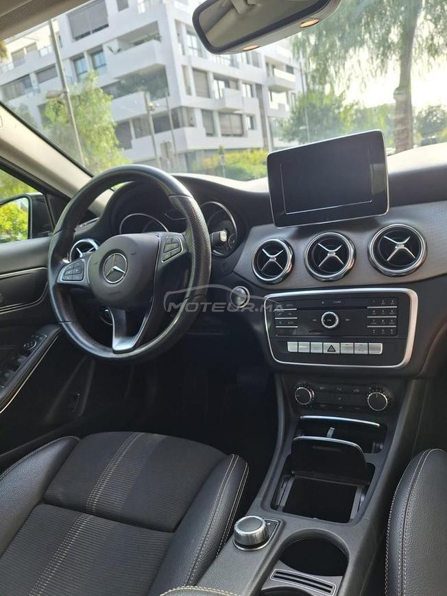 Mercedes gla 200d en vente