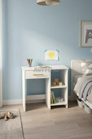 Bureau moderne simple - 2